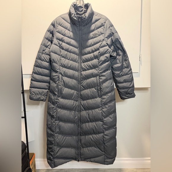 The North Face Women's Gray Quilted Long Coat Jacket Goose Down - Picture 2 of 9